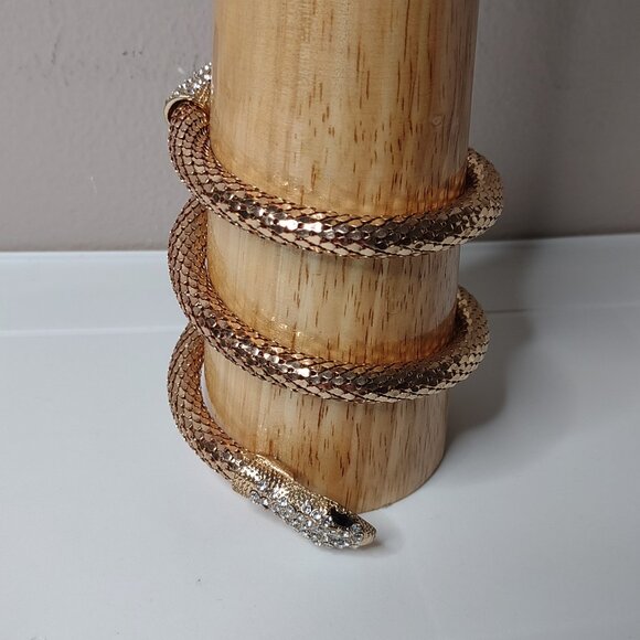 Very Cool Gold Tone Snake Bracelet - Picture 1 of 8